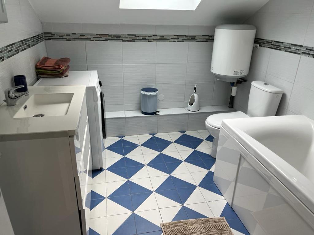 Suits & Luxury Appart Paris Montreuil Montreuil (Seine-Saint-Denis) Exterior foto